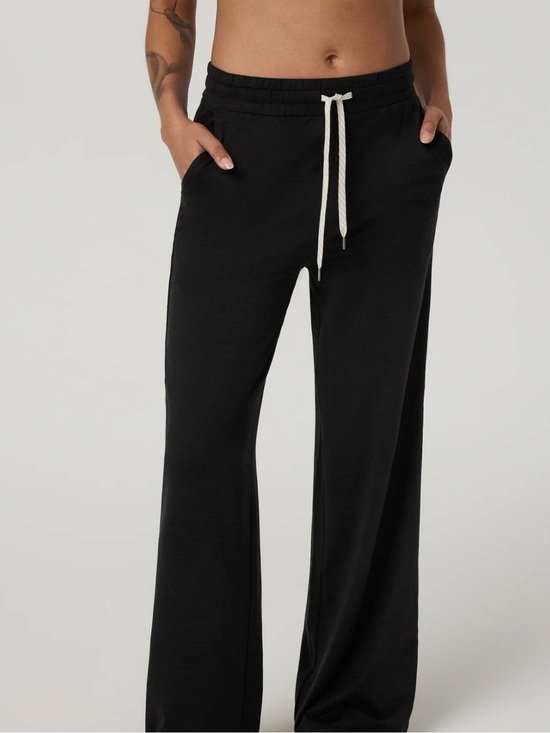 Vuori Pants - 51. Vuori Halo Essential Wideleg Pant